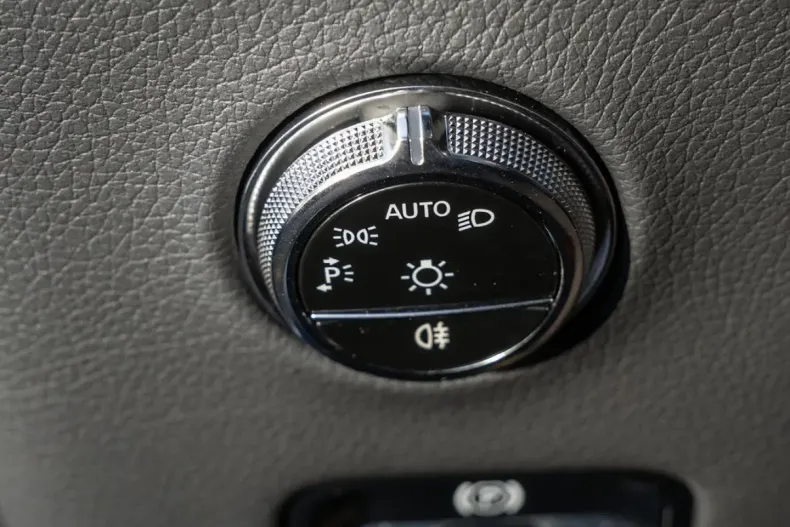 Mercedes-Benz GLC 400 din 2025 cu 19.987 km - oferta MER173832 - foto 16