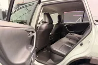 Toyota RAV4 din 2022 cu 51.400 km - oferta TOY173834 - foto 19