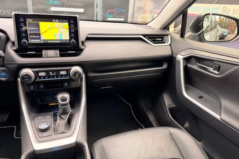 Toyota RAV4 din 2022 cu 51.400 km - oferta TOY173834 - foto 26