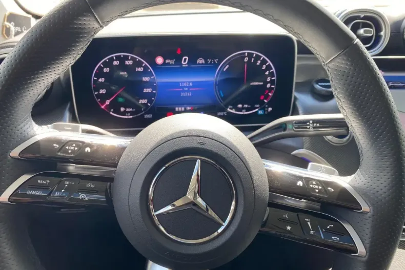 Mercedes-Benz GLC 400 din 2024 cu 39.228 km - oferta MER173835 - foto 15