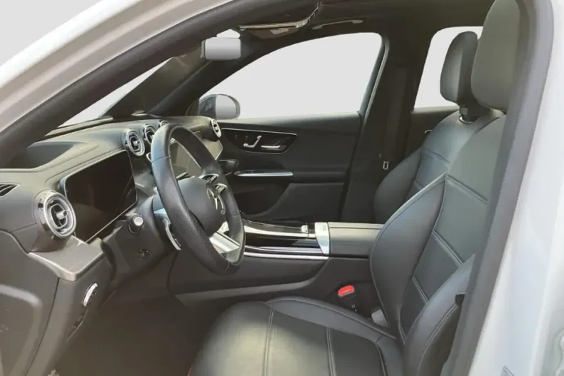 Mercedes-Benz GLC 400 din 2023 cu 49.859 km - oferta MER173838 - foto 2