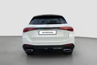 Mercedes-Benz GLC 400 din 2023 cu 49.859 km - oferta MER173838 - foto 4