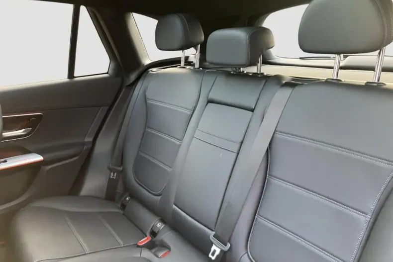 Mercedes-Benz GLC 400 din 2023 cu 49.859 km - oferta MER173838 - foto 11