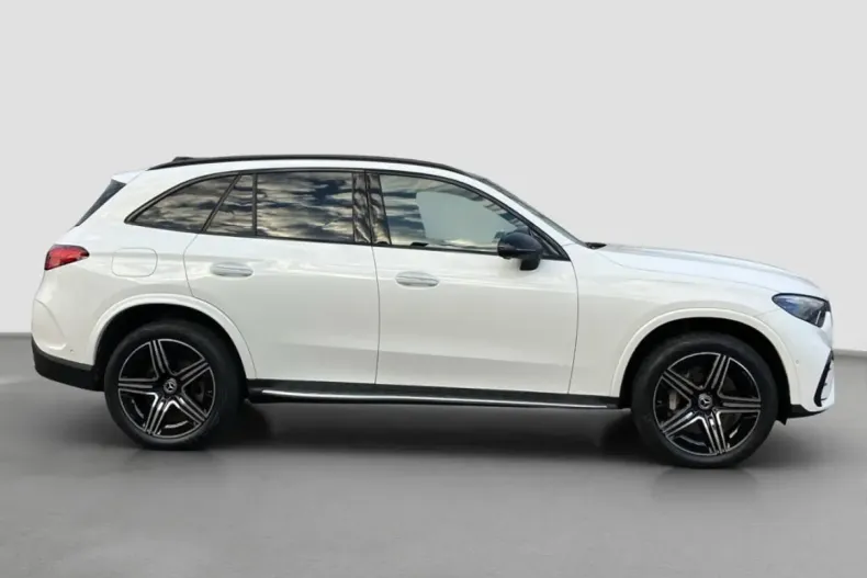 Mercedes-Benz GLC 400 din 2023 cu 49.859 km - oferta MER173838 - foto 17