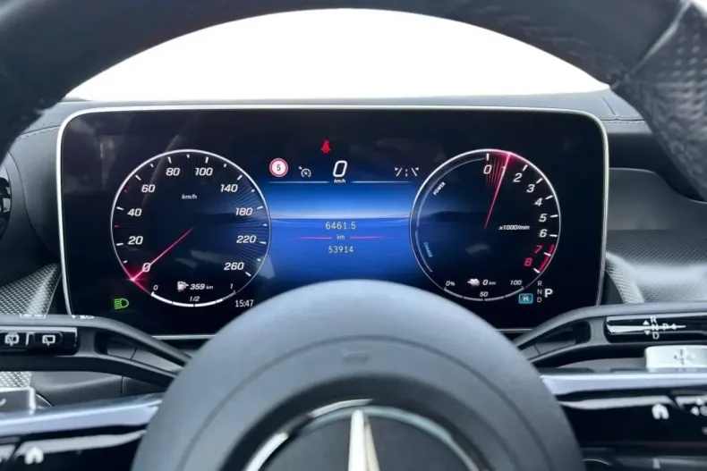 Mercedes-Benz GLC 400 din 2023 cu 53.950 km - oferta MER173840 - foto 8