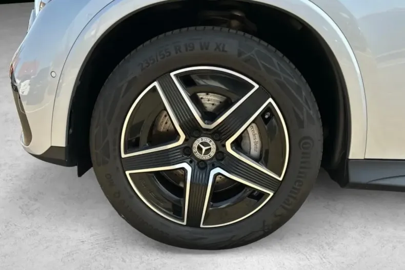 Mercedes-Benz GLC 400 din 2023 cu 53.950 km - oferta MER173840 - foto 9