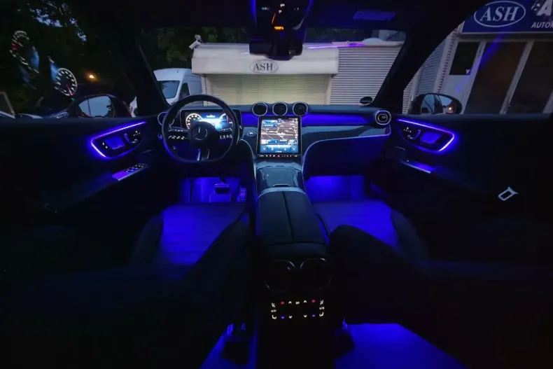 Mercedes-Benz GLC 400 din 2023 cu 49.976 km - oferta MER173844 - foto 4