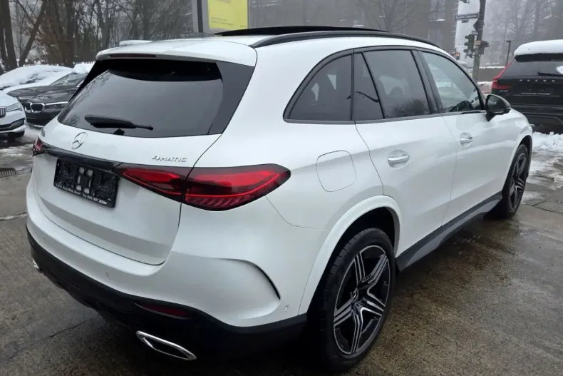Mercedes-Benz GLC 400 din 2023 cu 49.976 km - oferta MER173844 - foto 15