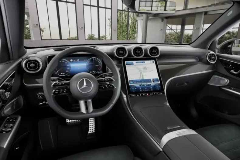 Mercedes-Benz GLC 400 din 2023 cu 93.620 km - oferta MER173847 - foto 2