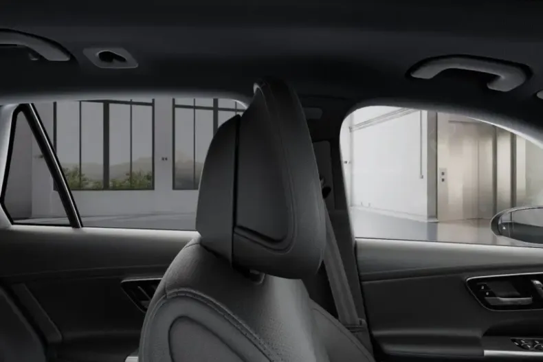 Mercedes-Benz GLC 400 din 2025 cu 19.987 km - oferta MER173848 - foto 13