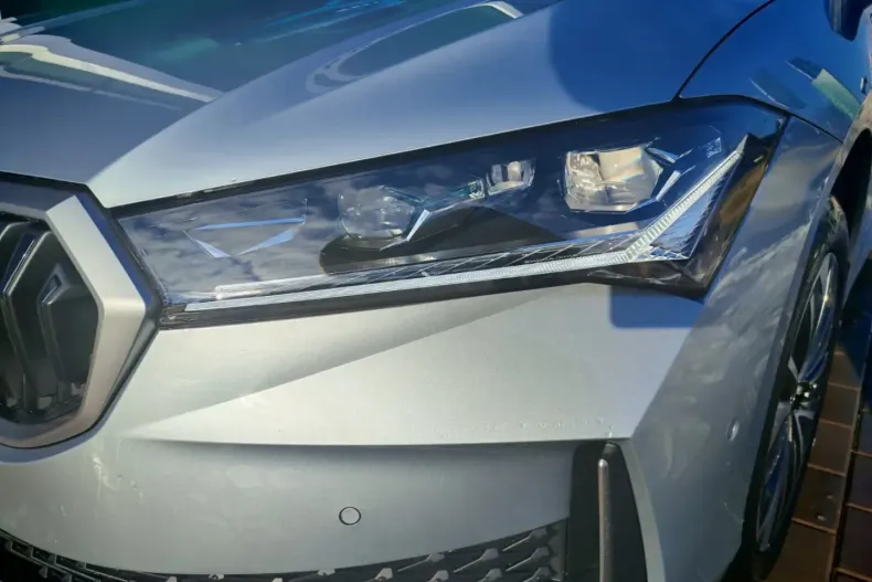 Skoda Superb din 2025 cu 1 km - oferta SKO173849 - foto 8