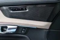 Volvo XC90 din 2025 cu 24.700 km - oferta VOL173850 - foto 13