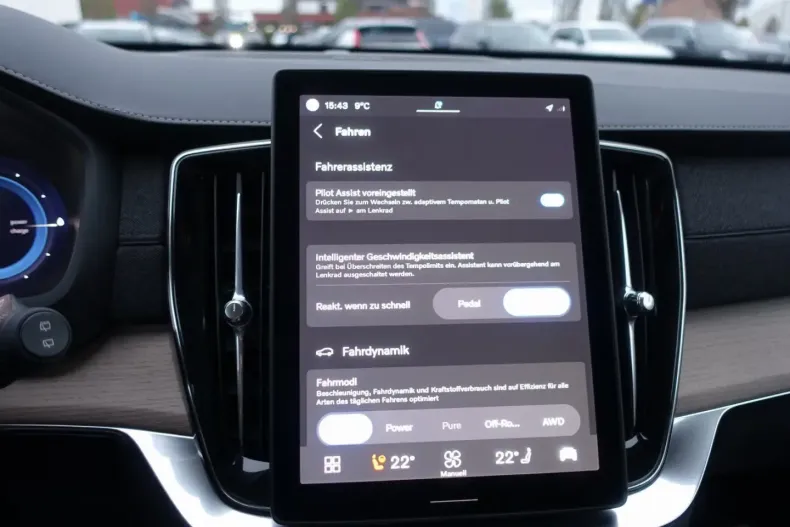 Volvo XC90 din 2025 cu 20.900 km - oferta VOL173853 - foto 21