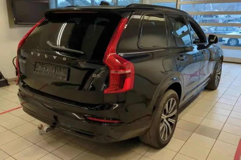 Volvo XC90 din 2023 cu 99.665 km - oferta VOL173857 - foto 4
