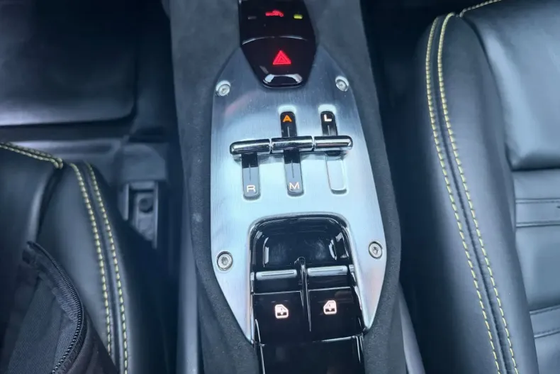 Ferrari 296 GTB din 2023 cu 20.406 km - oferta FER173858 - foto 14