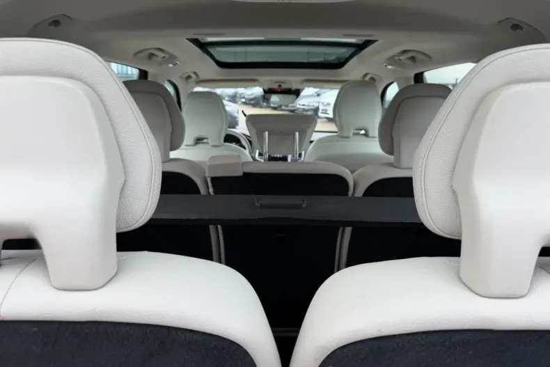 Volvo XC90 din 2022 cu 97.703 km - oferta VOL173859 - foto 25