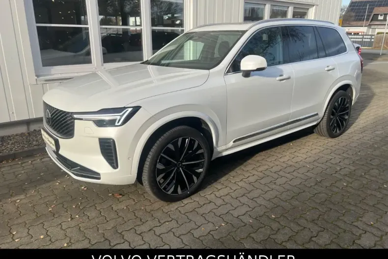 Volvo XC90 din 2025 cu 28.550 km - oferta VOL173860 - foto 1