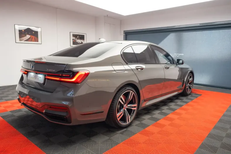 BMW 745 din 2021 cu 93.000 km - oferta BMW173863 - foto 3