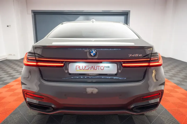 BMW 745 din 2021 cu 93.000 km - oferta BMW173863 - foto 6