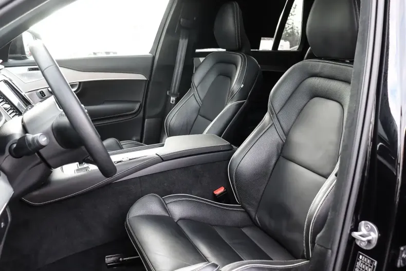 Volvo XC90 din 2023 cu 20.916 km - oferta VOL173867 - foto 7