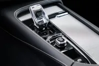 Volvo XC90 din 2023 cu 20.916 km - oferta VOL173867 - foto 12