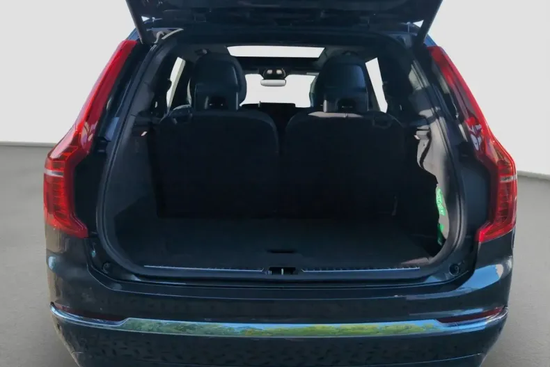 Volvo XC90 din 2023 cu 39.082 km - oferta VOL173869 - foto 16