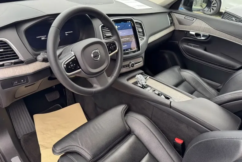 Volvo XC90 din 2022 cu 29.000 km - oferta VOL173871 - foto 7