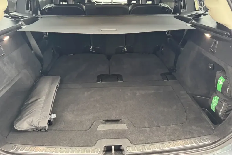 Volvo XC90 din 2022 cu 29.000 km - oferta VOL173871 - foto 13