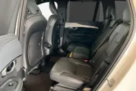 Volvo XC90 din 2023 cu 55.120 km - oferta VOL173872 - foto 8