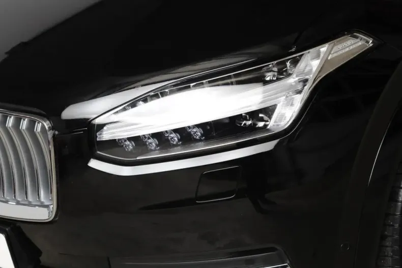 Volvo XC90 din 2023 cu 30.200 km - oferta VOL173874 - foto 7