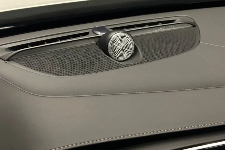 Volvo XC90 din 2024 cu 54.000 km - oferta VOL173876 - foto 11