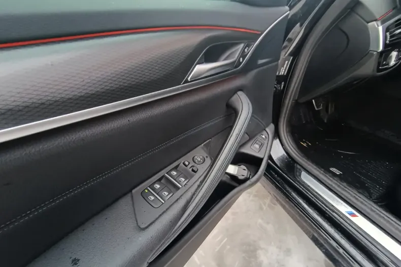 BMW 530 din 2023 cu 49.700 km - oferta BMW173879 - foto 11