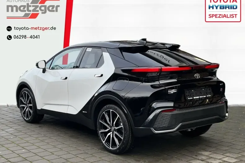 Toyota C-HR din 2023 cu 7.885 km - oferta TOY173880 - foto 4