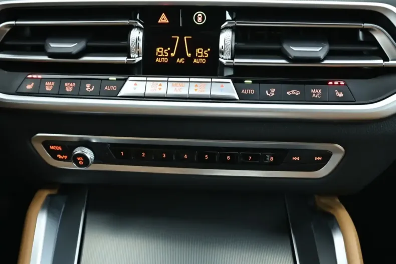 BMW X6 din 2021 cu 92.899 km - oferta BMW173882 - foto 11