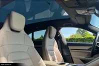 Porsche Taycan din 2022 cu 60.390 km - oferta POR173884 - foto 2