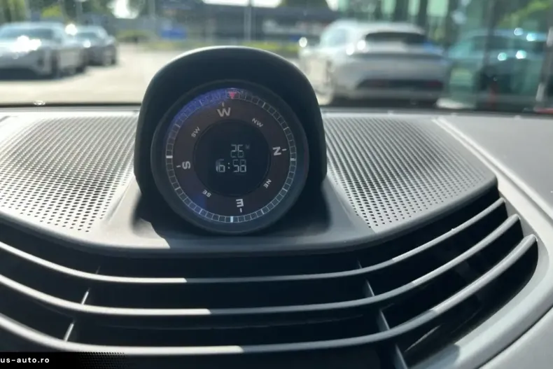 Porsche Taycan din 2022 cu 60.390 km - oferta POR173884 - foto 15