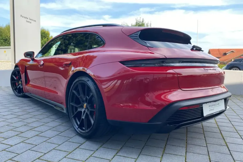 Porsche Taycan din 2023 cu 48.000 km - oferta POR173885 - foto 4