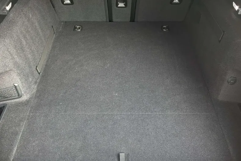 Porsche Taycan din 2023 cu 48.000 km - oferta POR173885 - foto 22