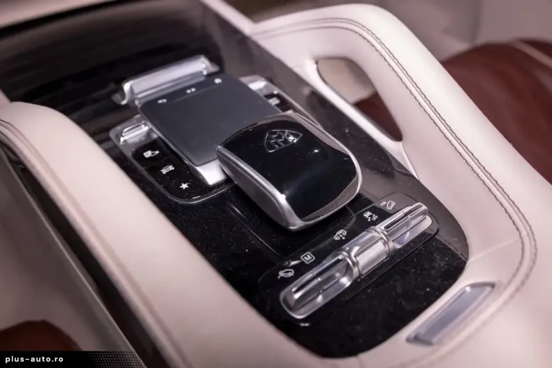 Mercedes-Benz GLS 600 din 2026 cu 25 km - oferta MER173886 - foto 17