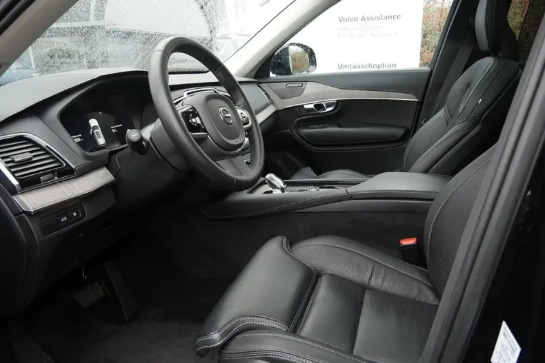 Volvo XC90 din 2022 cu 54.562 km - oferta VOL173887 - foto 15