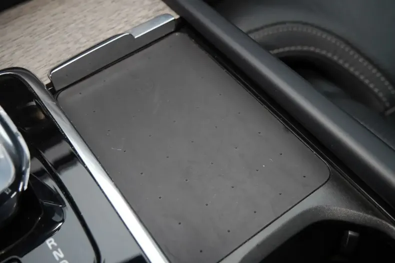 Volvo XC90 din 2022 cu 54.562 km - oferta VOL173887 - foto 22