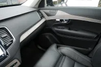 Volvo XC90 din 2022 cu 54.562 km - oferta VOL173887 - foto 24