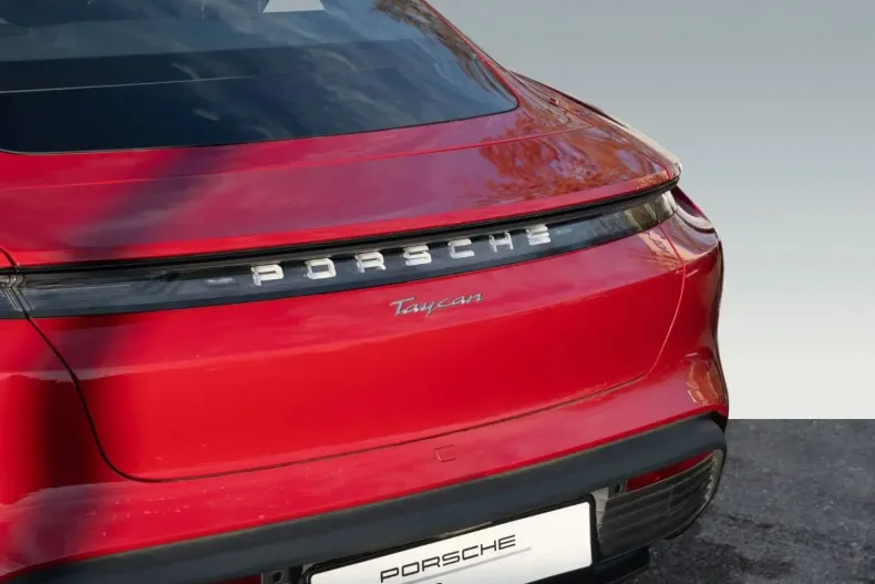 Porsche Taycan din 2022 cu 30.500 km - oferta POR173889 - foto 12