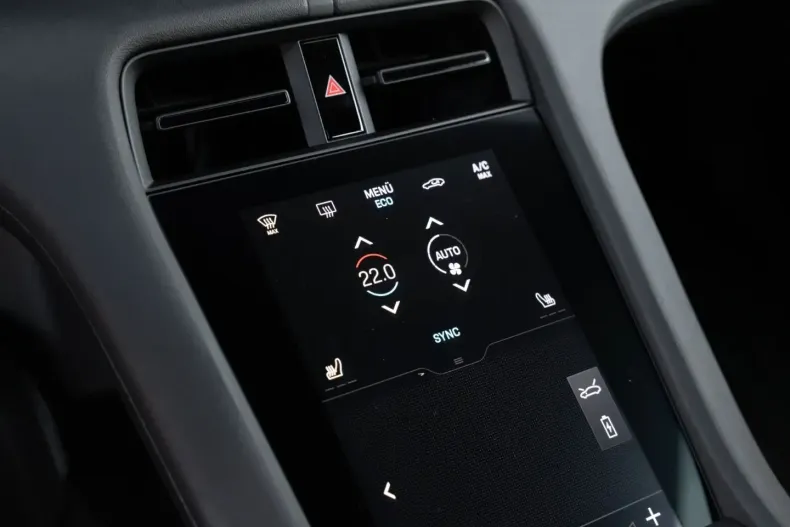 Porsche Taycan din 2022 cu 30.500 km - oferta POR173889 - foto 30