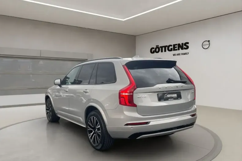 Volvo XC90 din 2024 cu 20.201 km - oferta VOL173890 - foto 3