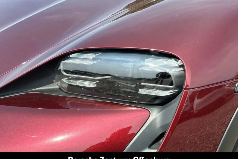 Porsche Taycan din 2022 cu 49.605 km - oferta POR173892 - foto 10