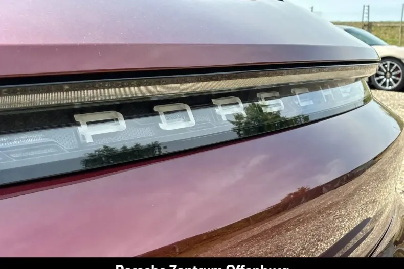 Porsche Taycan din 2022 cu 49.605 km - oferta POR173892 - foto 12