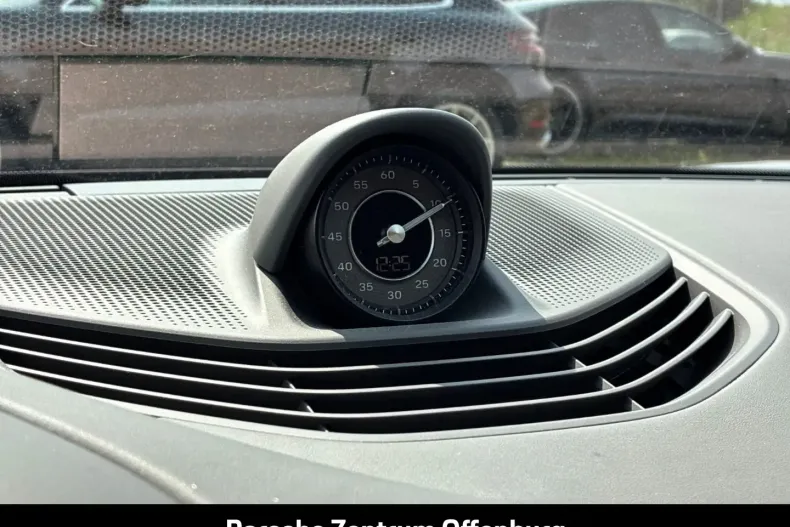 Porsche Taycan din 2022 cu 49.605 km - oferta POR173892 - foto 14