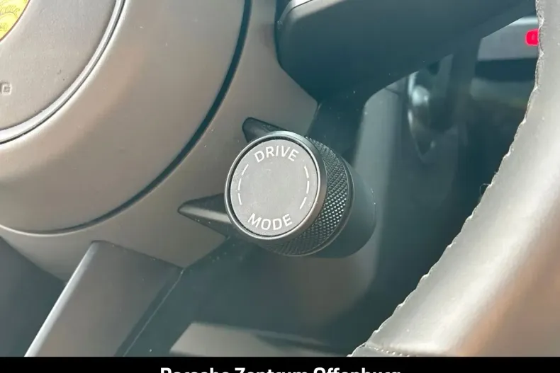 Porsche Taycan din 2022 cu 49.605 km - oferta POR173892 - foto 17