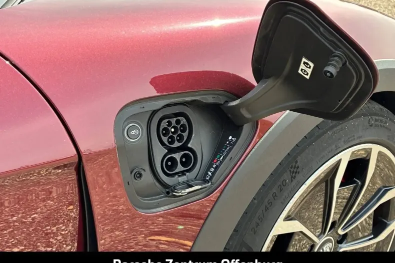 Porsche Taycan din 2022 cu 49.605 km - oferta POR173892 - foto 24